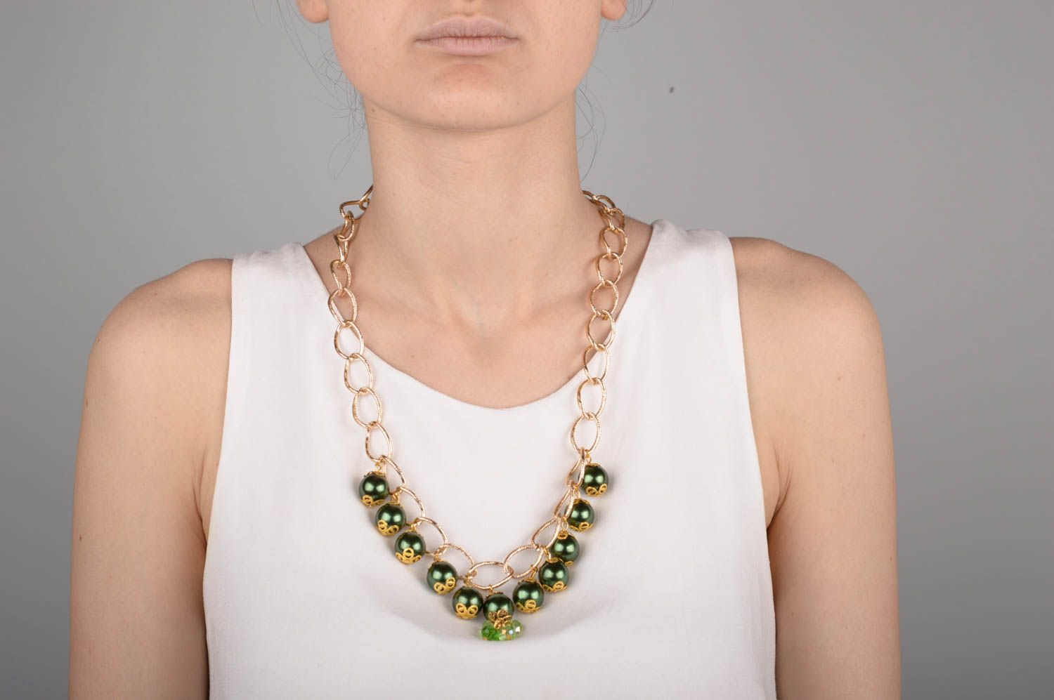 Collier chaîne perles plastiques Bijou fait main vert long original Cadeau femme photo 5