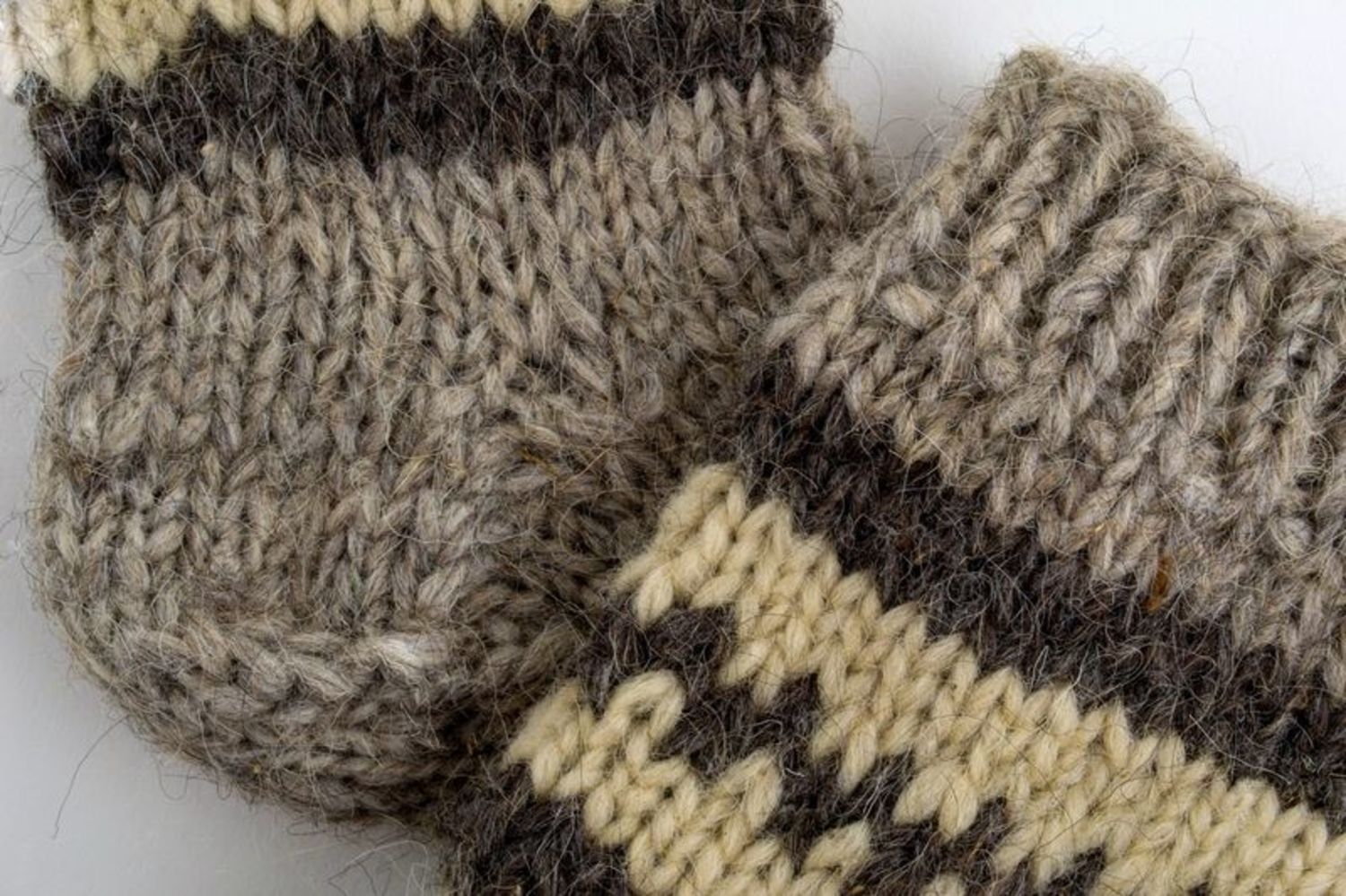 Calzini di lana per donna fatti a mano abbigliamento da donna calzini grigi
 foto 3