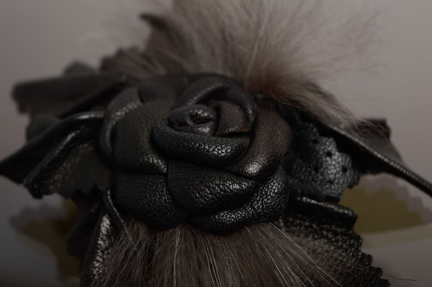 Black floral leather brooch with fur photo 3
