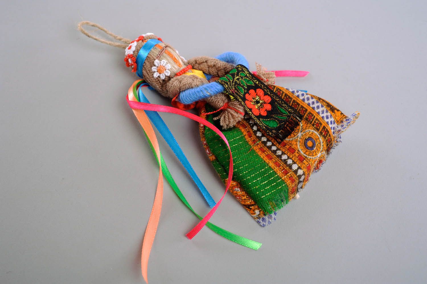 Muñeca amuleto en estilo étnico foto 4