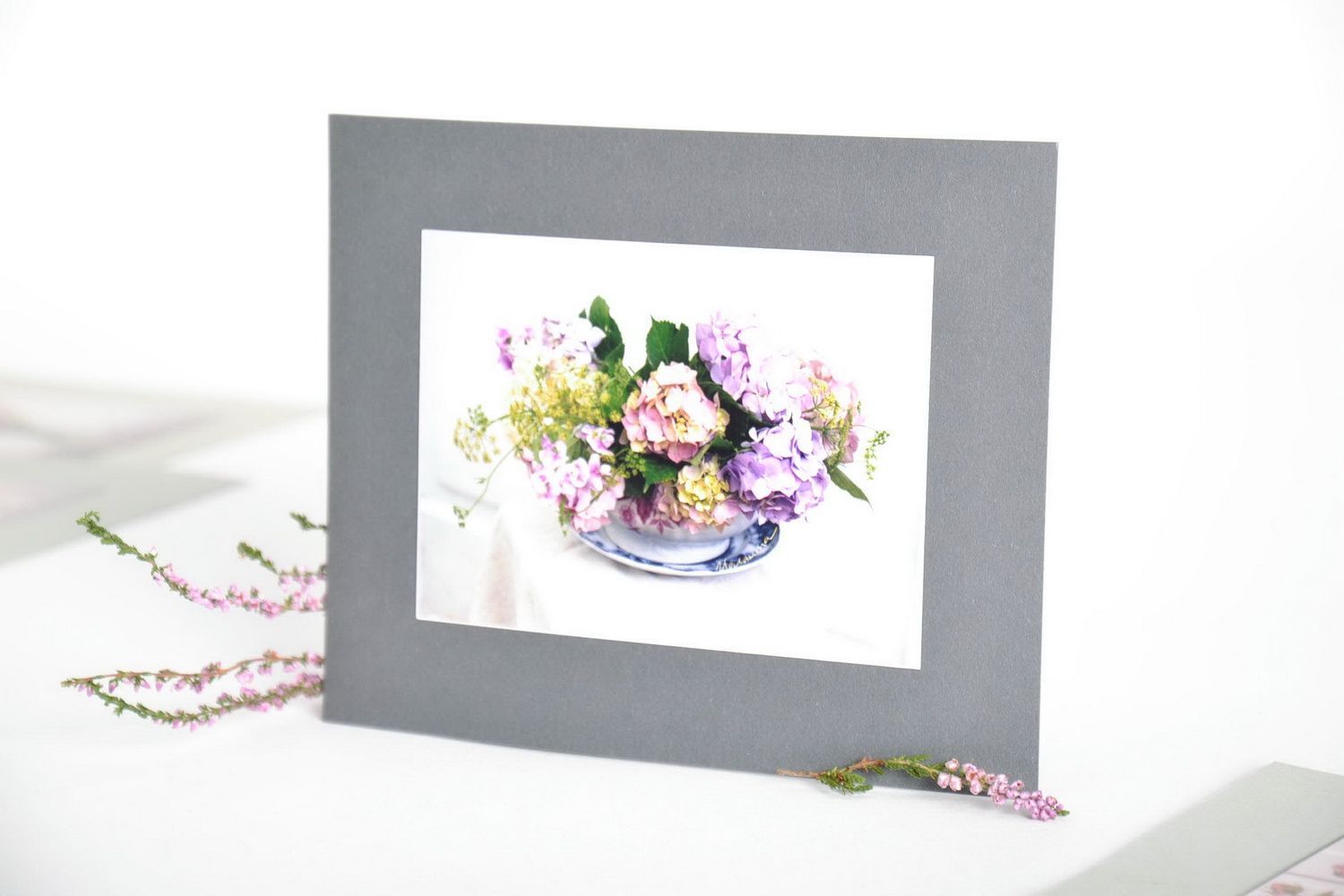Carte de vœux artisanale avec photo de fleurs photo 1