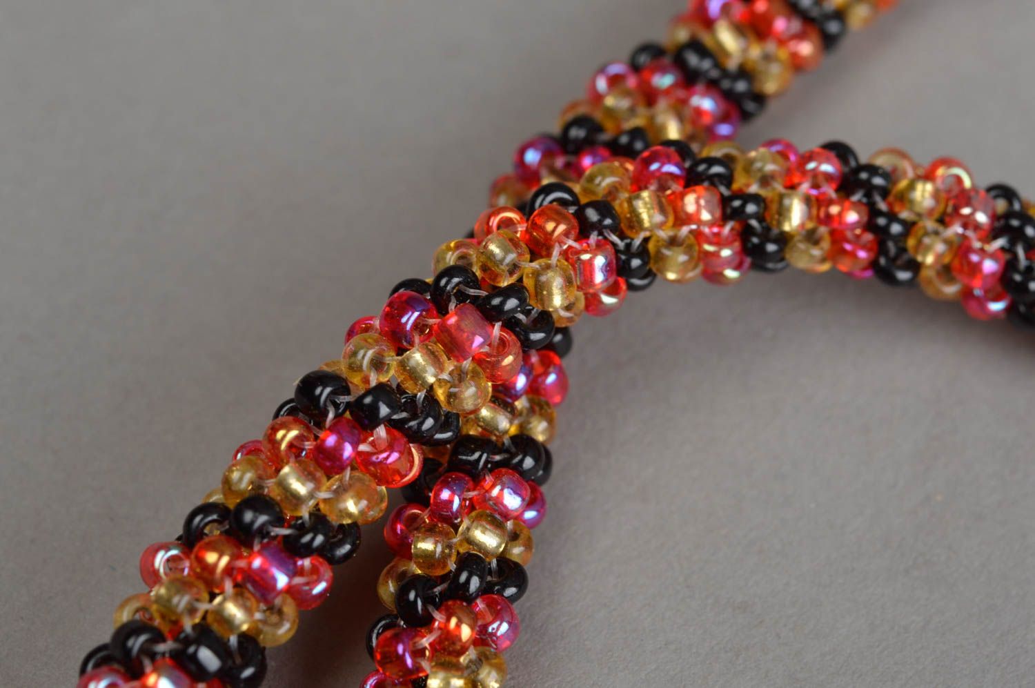 Collier spirale Bijou fait main Cadeau femme tissé en perles de rocaille design photo 5