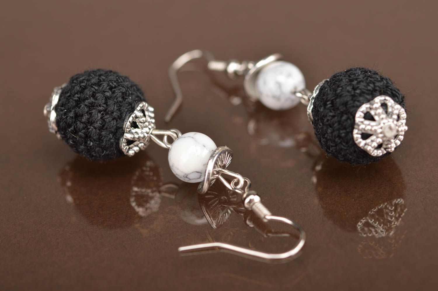 Unusual beautiful handmade earrings with crocheted over beads black and white photo 4