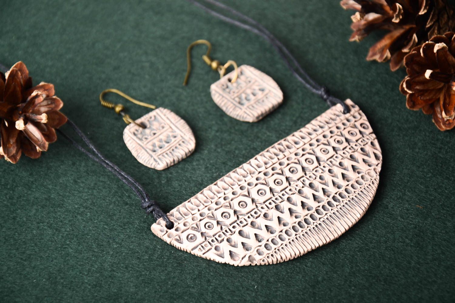 Stylish handmade ceramic pendant necklace ceramic earrings artisan jewelry set photo 1
