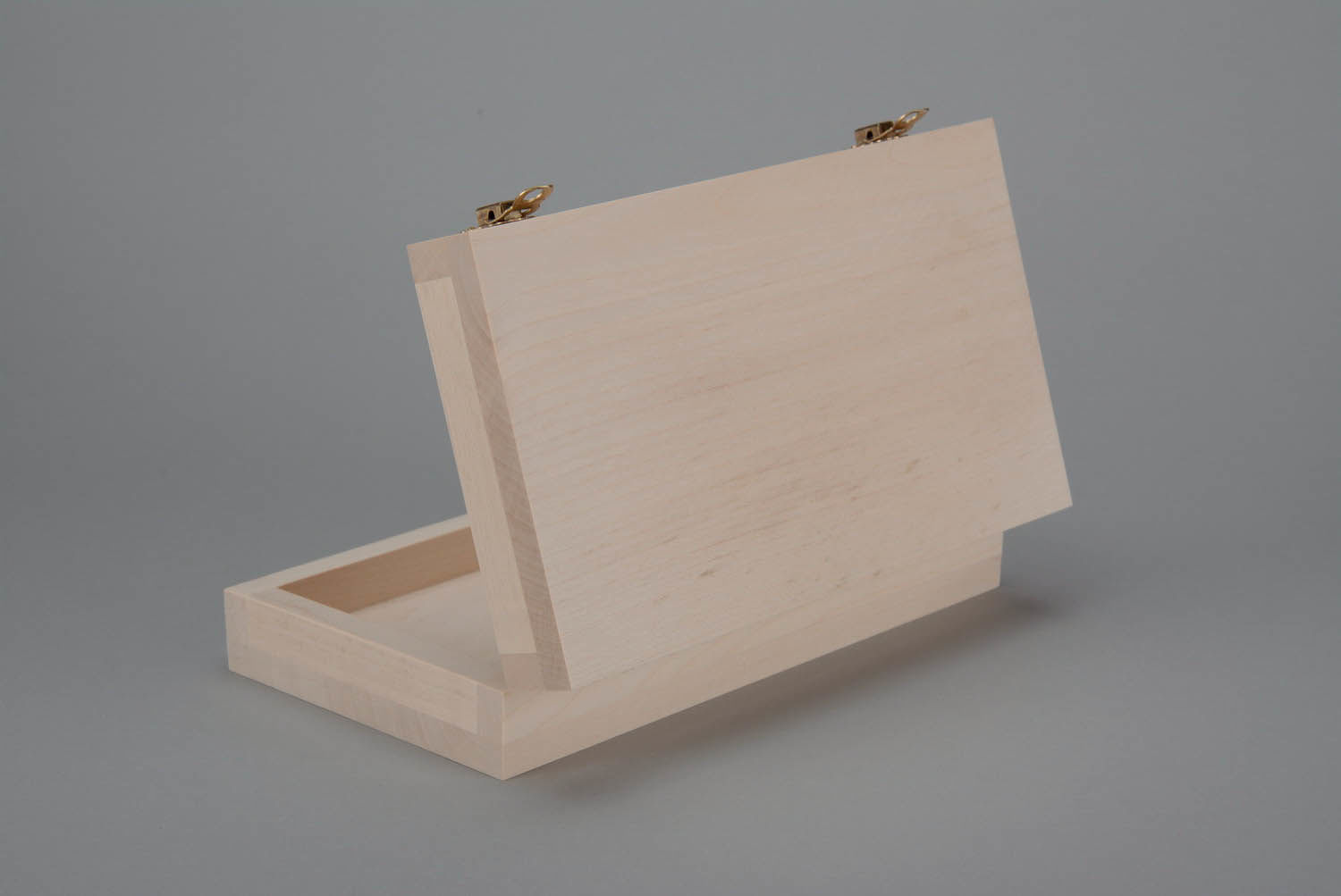 Caja de madera para valores foto 5