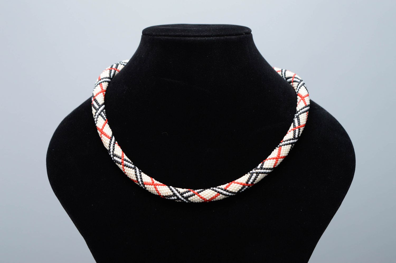 Handmade beaded cord necklace Geometric Ornament photo 3