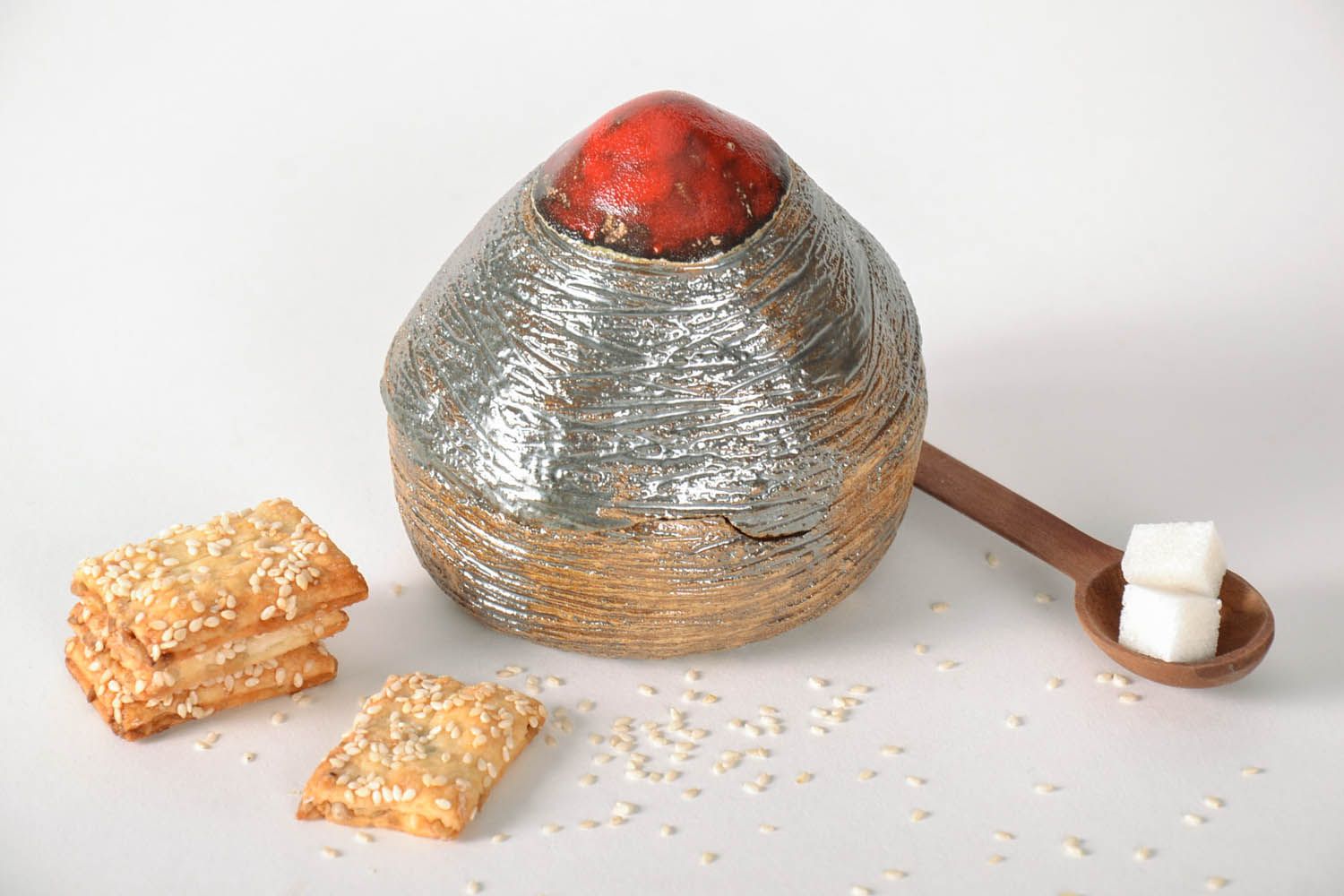 Vasilhame original de cerâmica para armazenamento de açúcar feito à mão de argila  foto 1