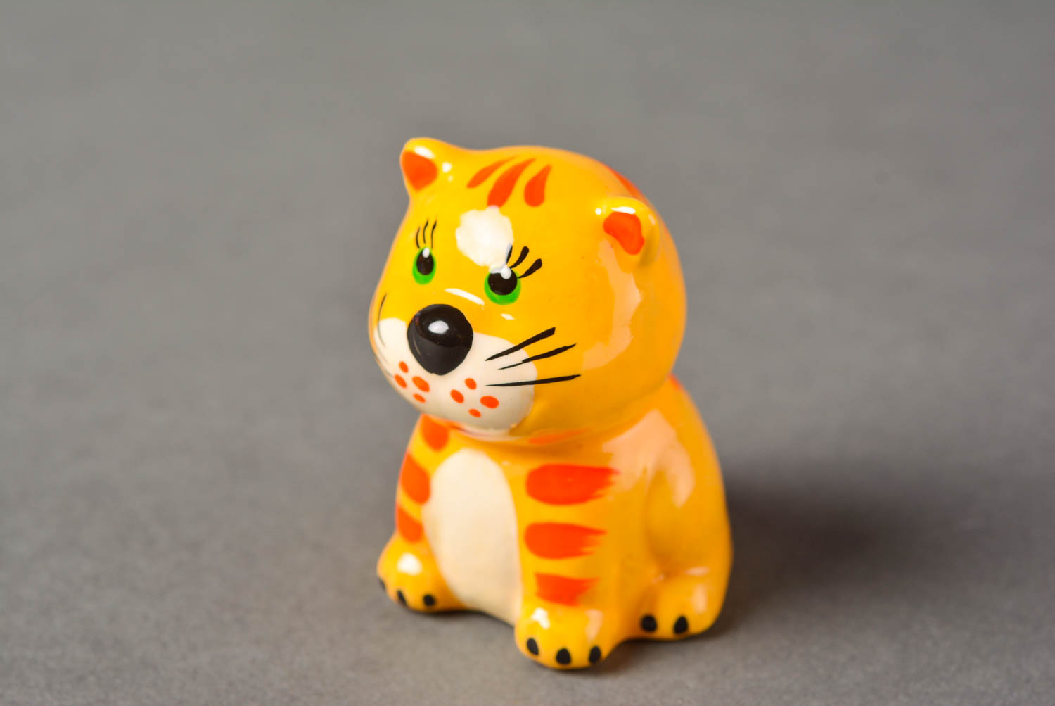 Figur aus Gips handgefertigt Designer Geschenk Tischdeko Idee Katze Figur foto 3