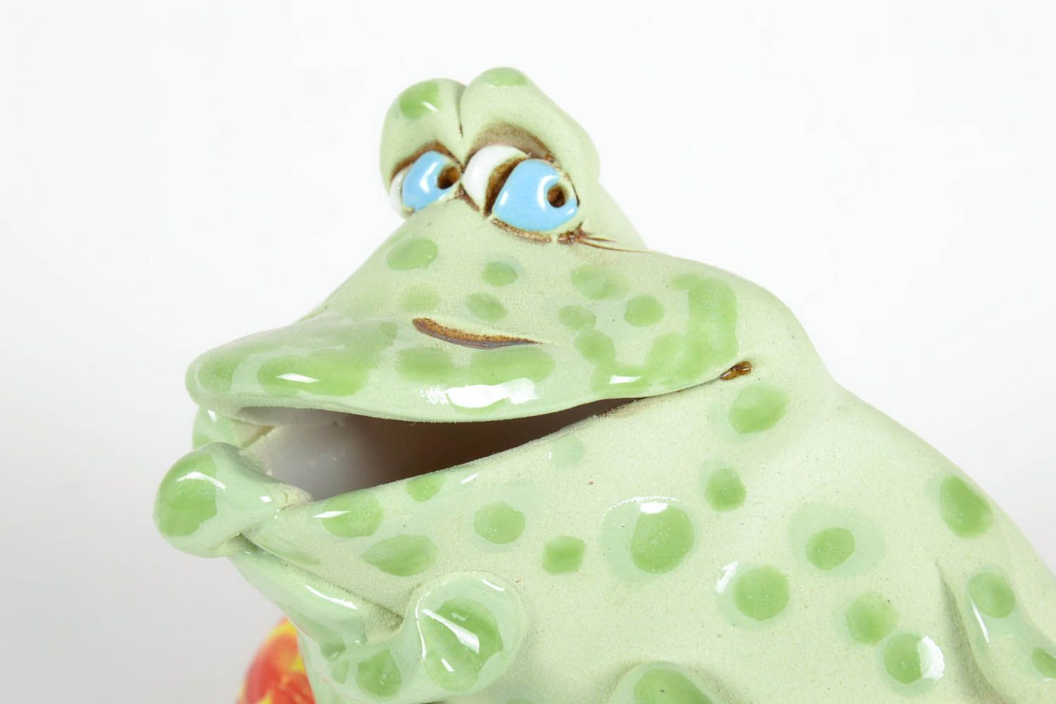 Ceramic figurine Frog photo 2