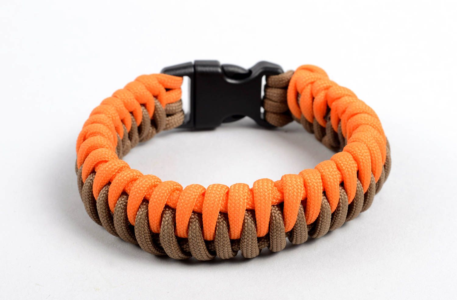Geflochtenes Armband Schmuck handgemacht Armband unisex für Frauen und Männern foto 1