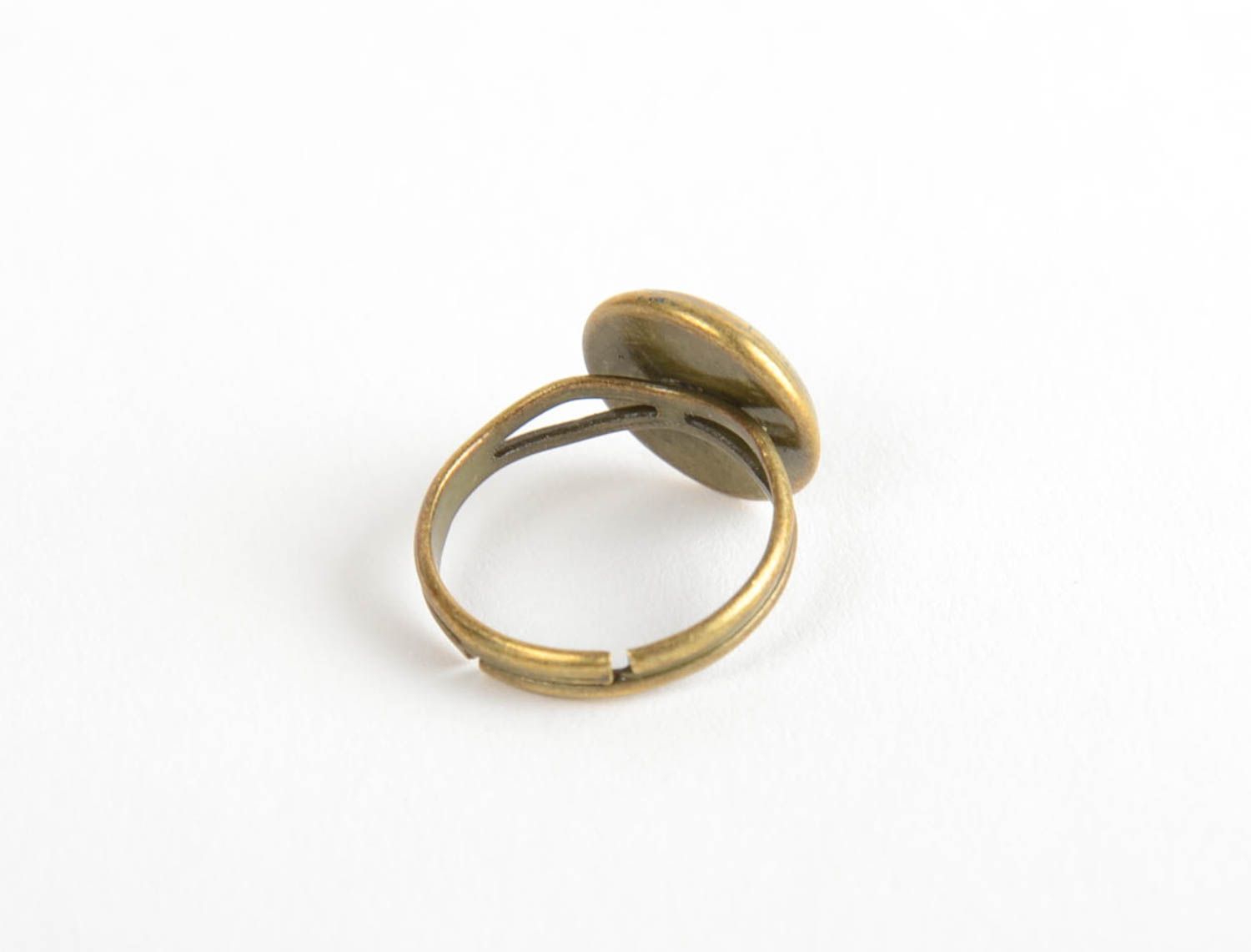 Beautiful designer botanical ring with epoxy coating adjustable size photo 4