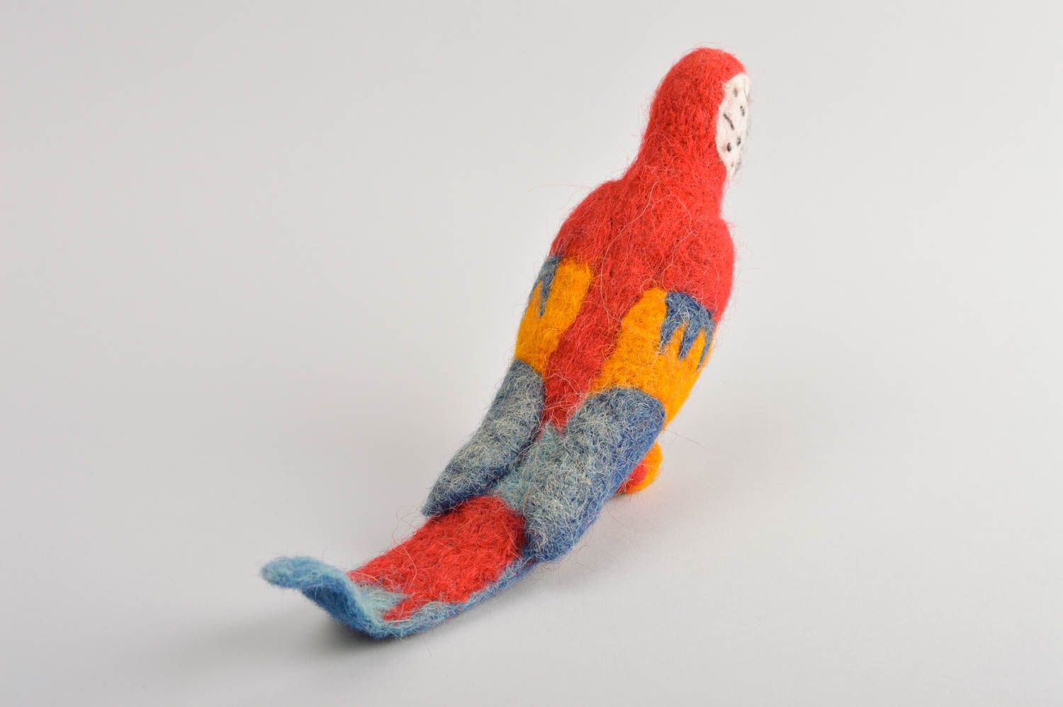 Peluche perroquet rouge Jouet fait main en laine feutrée Cadeau pour enfant photo 4