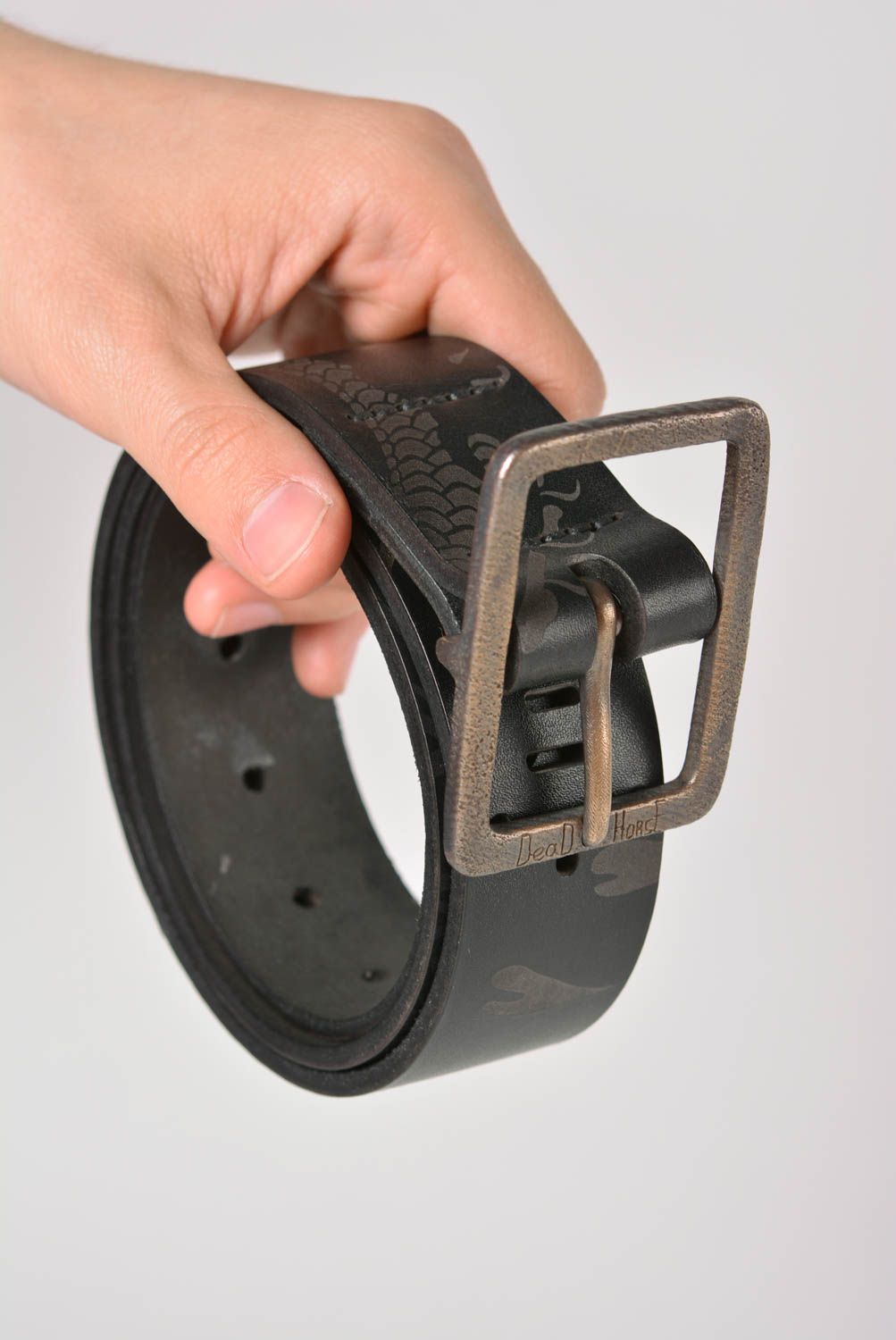 Cinturón de cuero hecho a mano ropa masculina accesorio de moda poco común foto 3