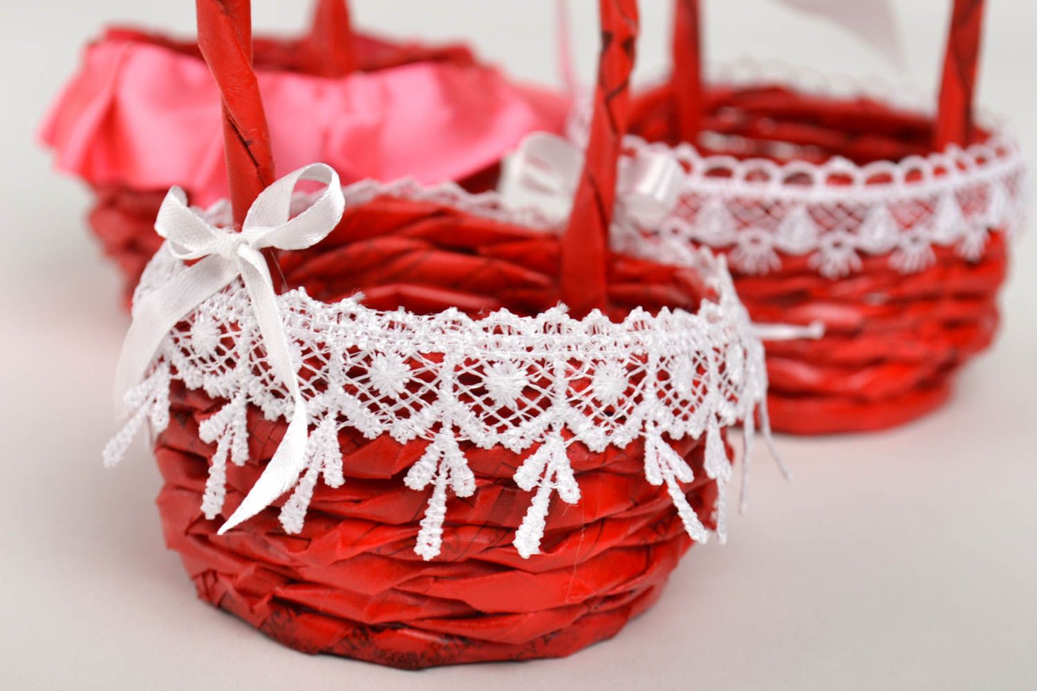 Подарочные корзины ручной работы плетеные корзины красные 3 шт корзины из газет фото 3
