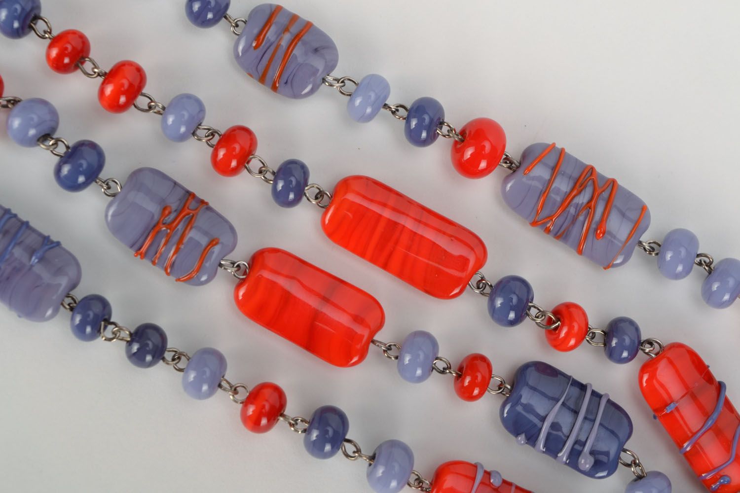 Glass bead necklace photo 4