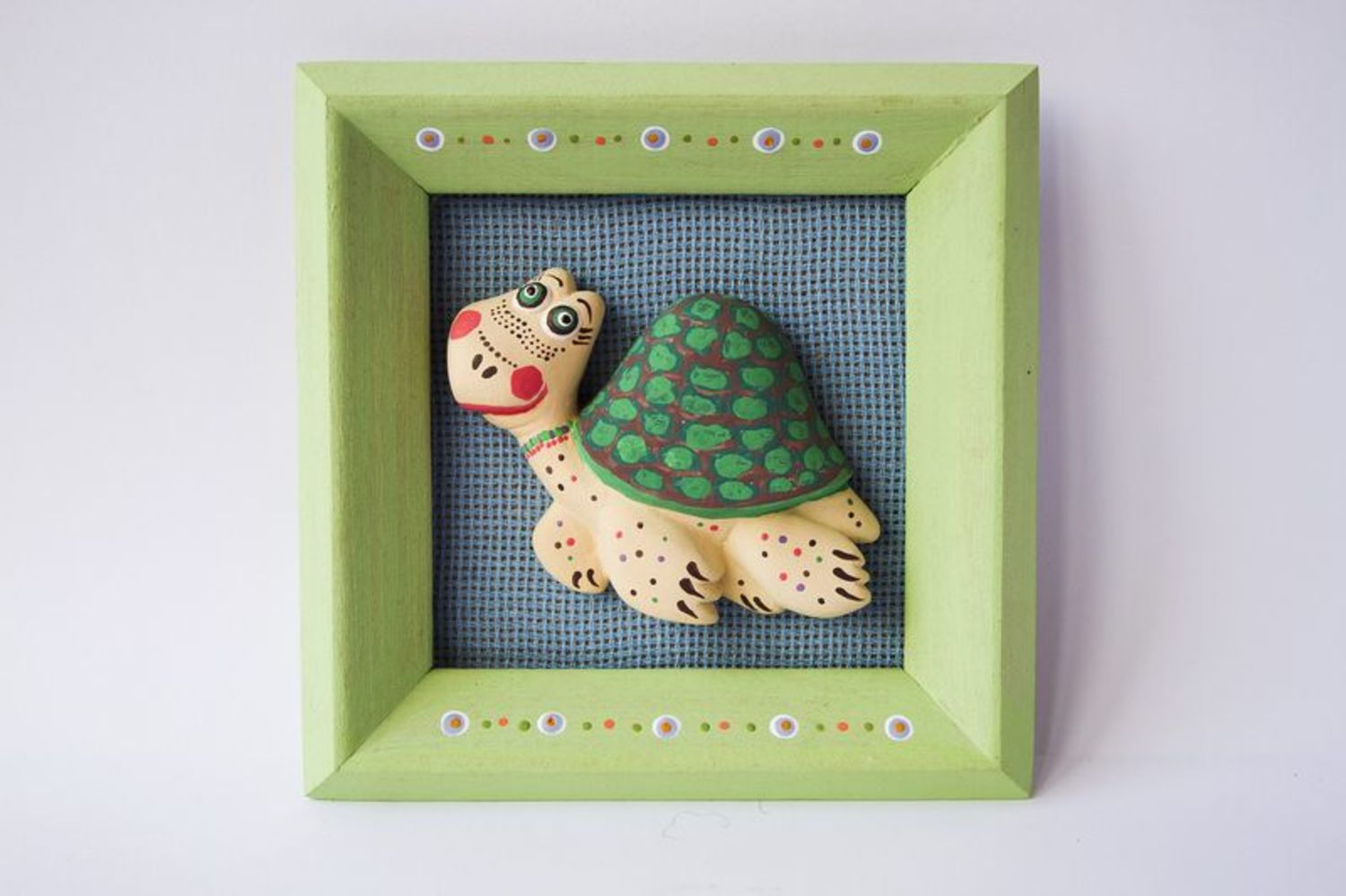 Picture in a wooden frame Turtle photo 2