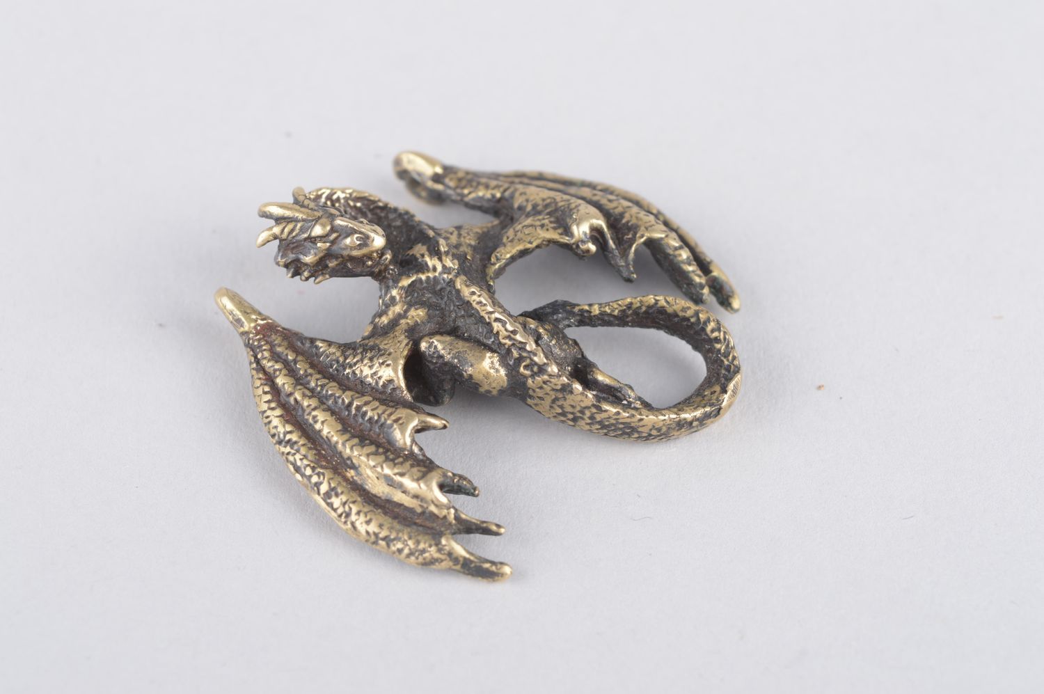 Украшение из бронзы украшение ручной работы кулон на шею авторский кулон дракон фото 3