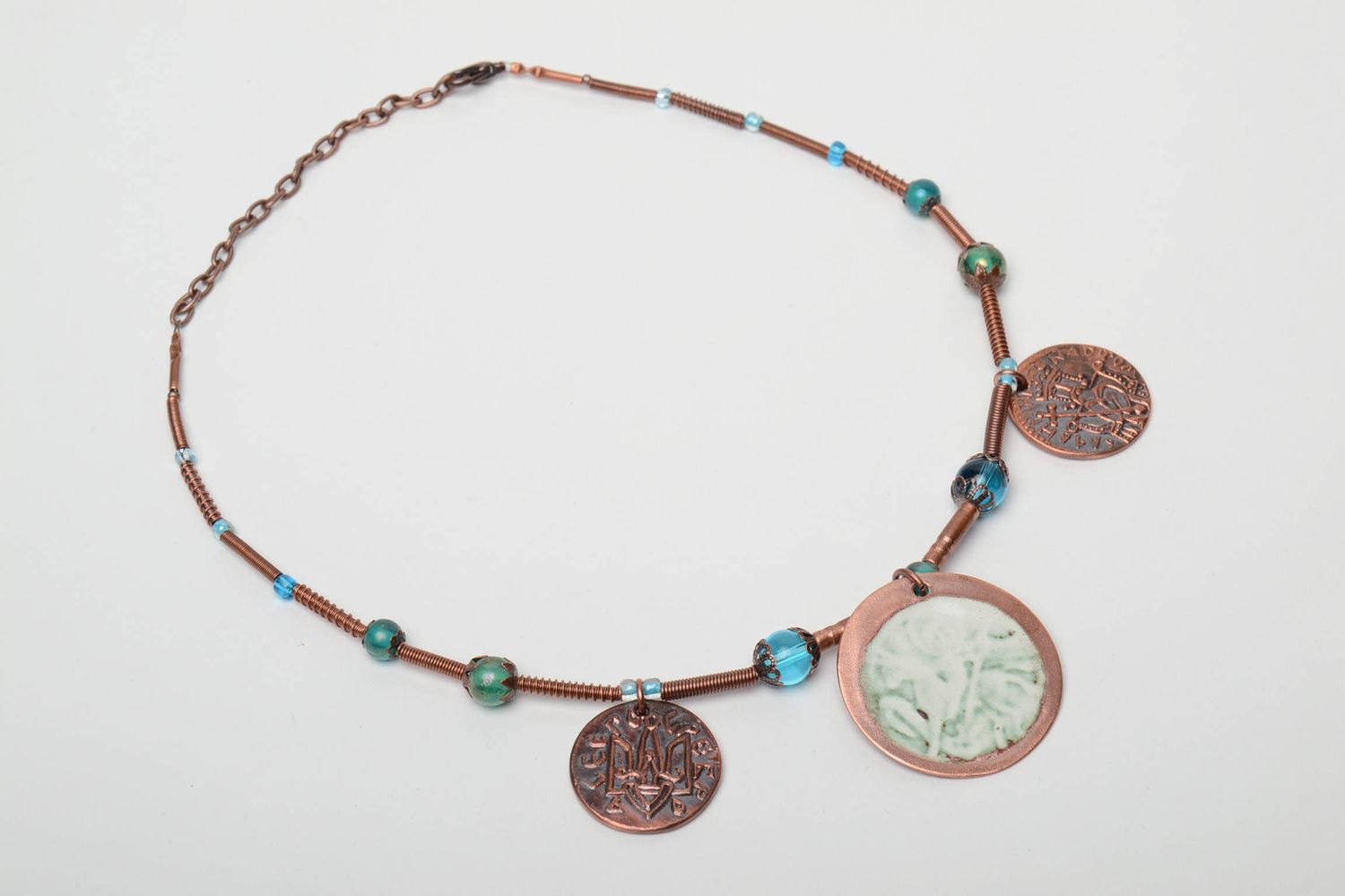 Copper necklace with zgard charms painted with enamels photo 4
