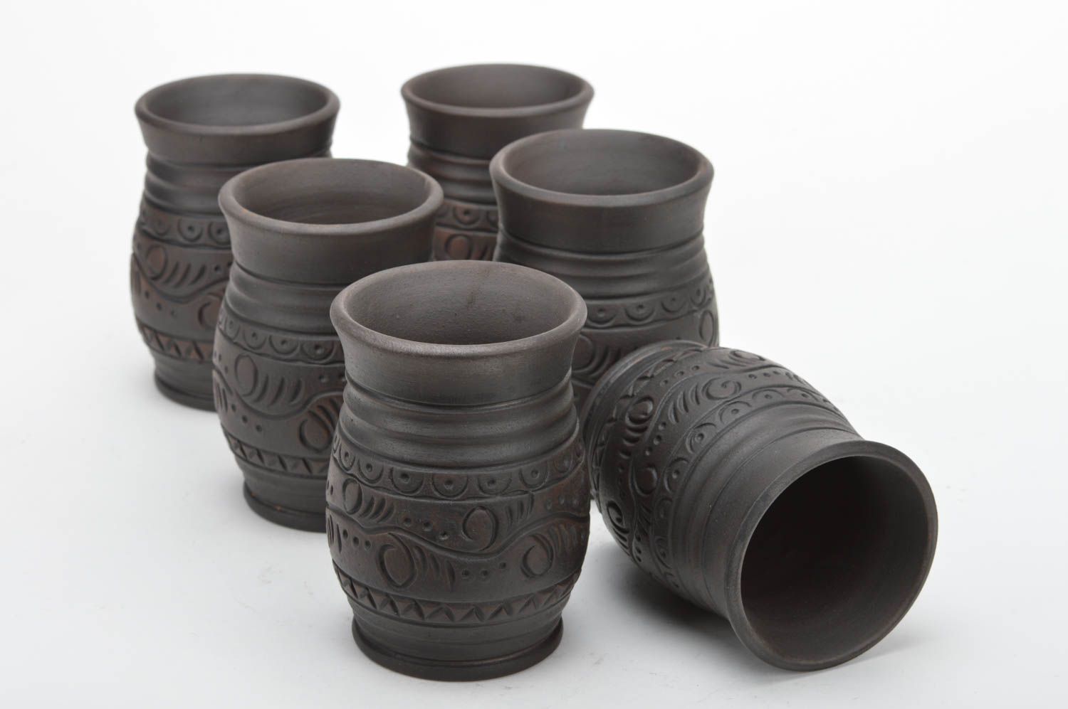 Set of 6 large handmade dark ceramic glasses kilned with milk with ornaments photo 5