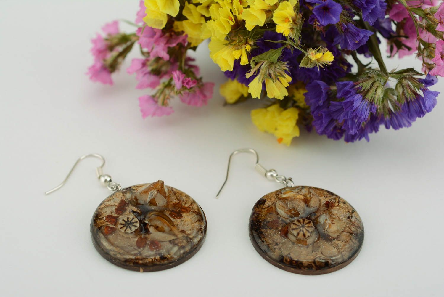 Round brown earrings photo 1