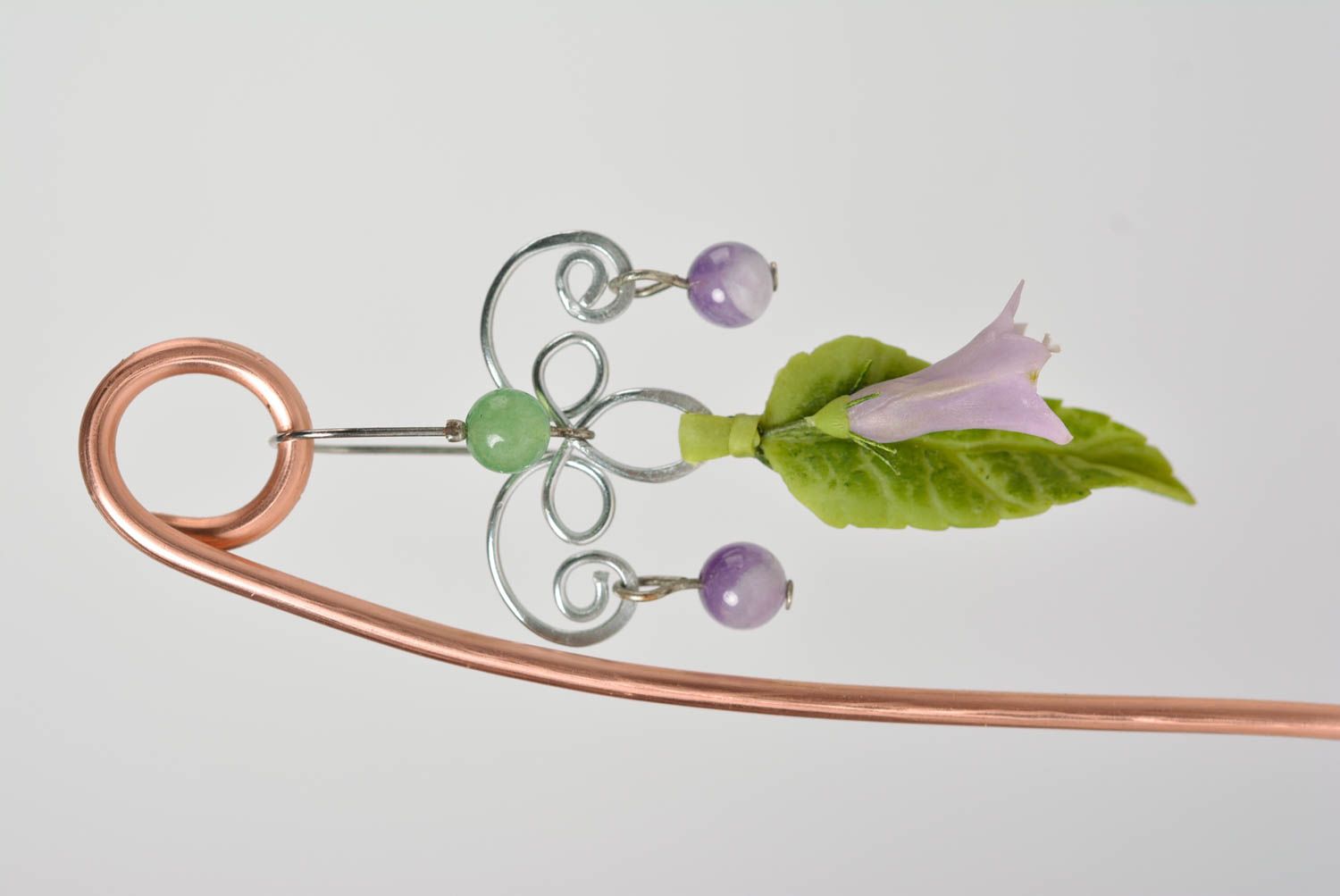 Originelle handgemachte lange Ohrringe aus Polymerton mit Anhängern Blumen foto 5