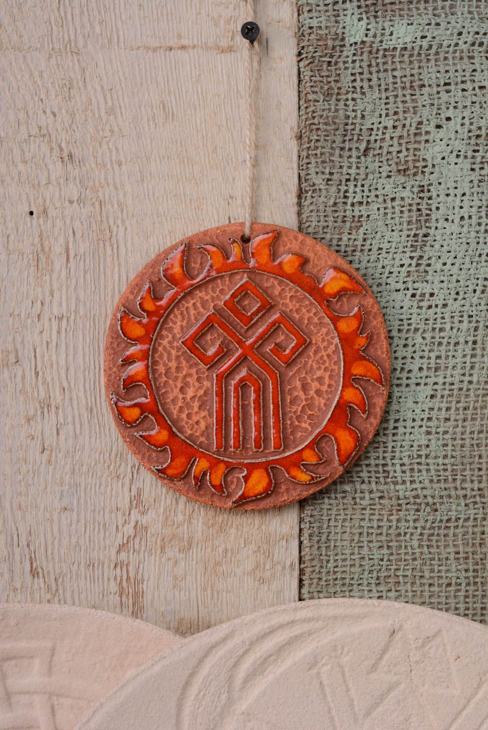 Dekorativer Wand Teller-Amulett Tschur foto 3