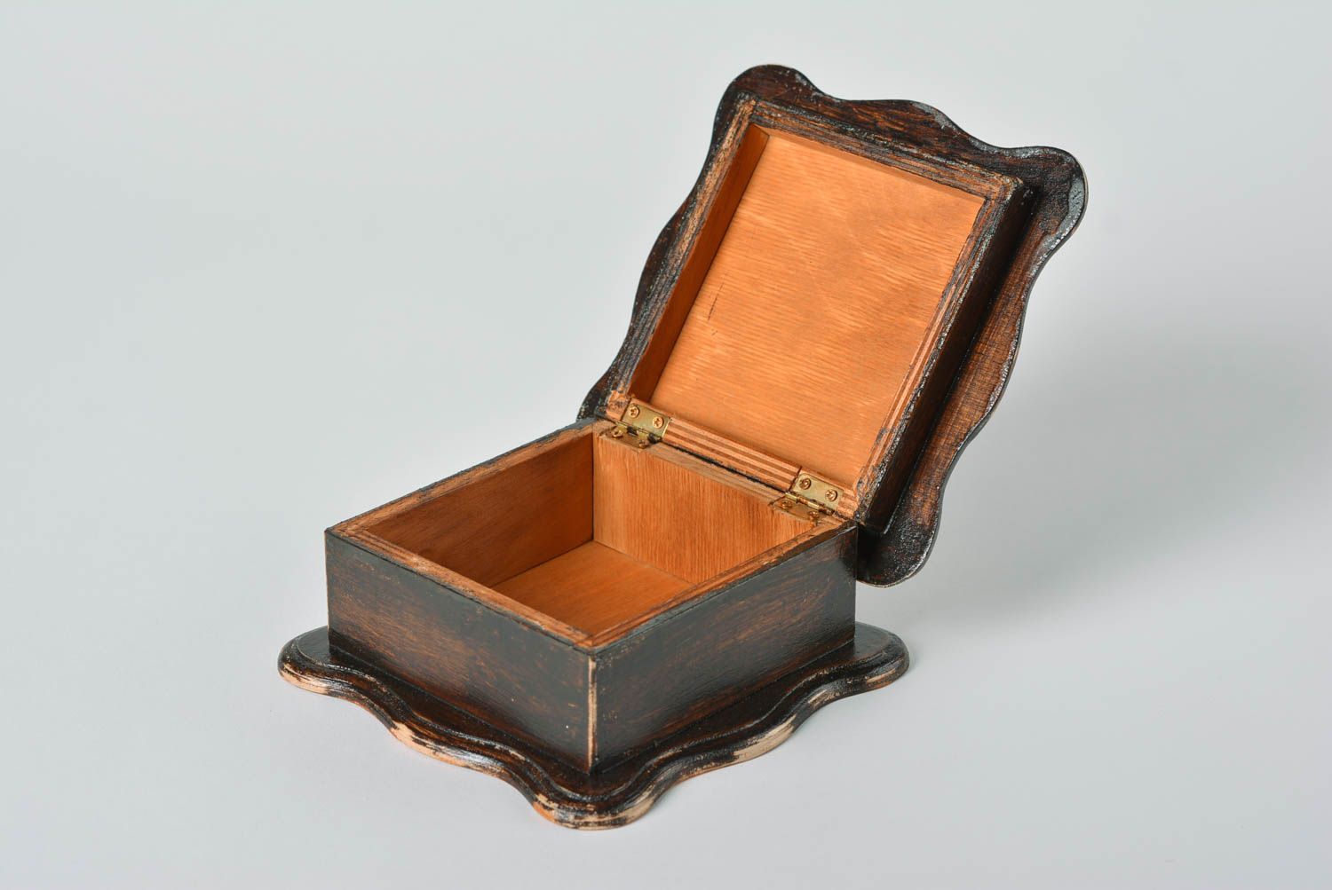 Boîte décorative en contreplaqué faite main originale couleur brune peinte photo 3