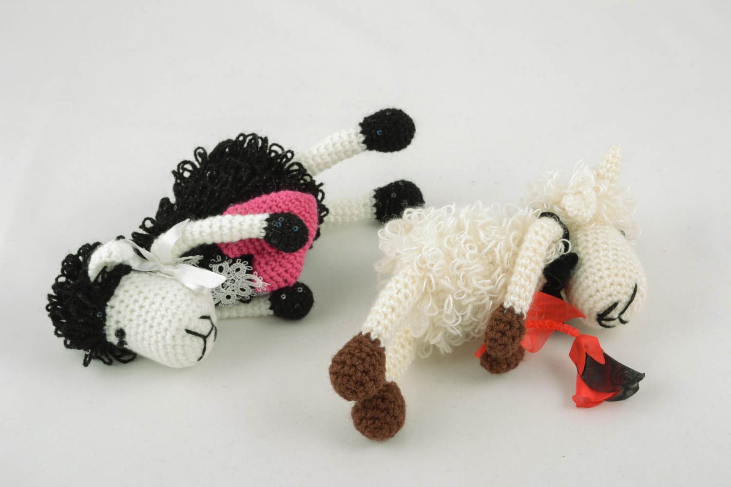 Crochet children's toys Lambs photo 2