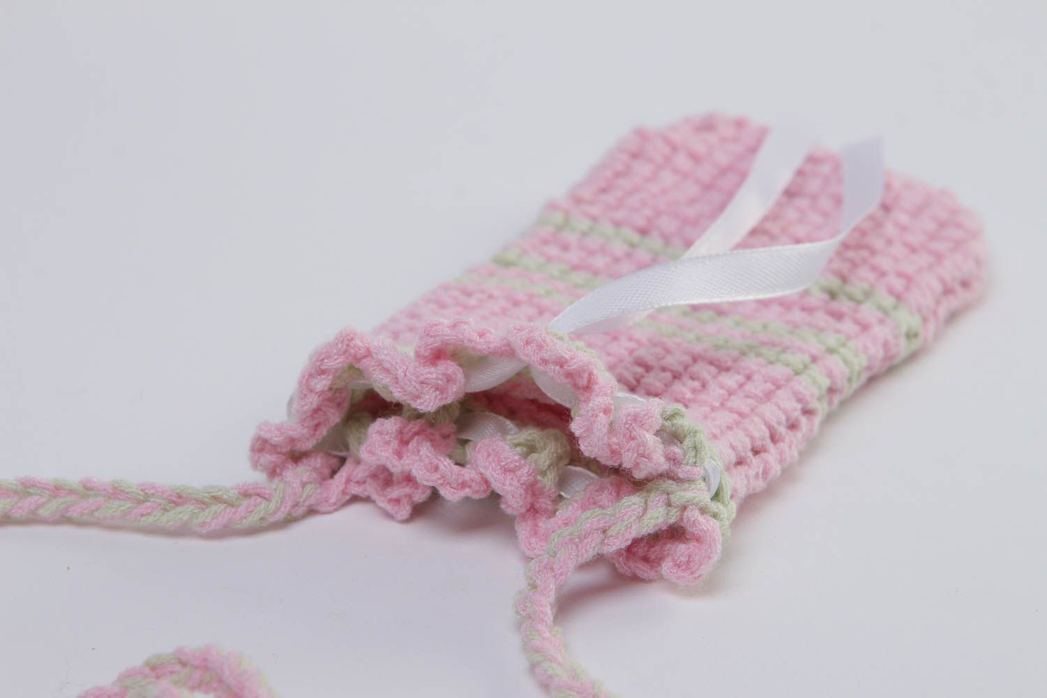 Beautiful handmade crochet phone case gadget accessories crochet ideas photo 3