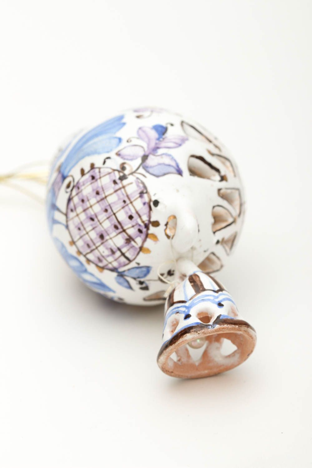 Колокольчик ручной работы глиняное пасхальное яйцо авторский декор для дома фото 4