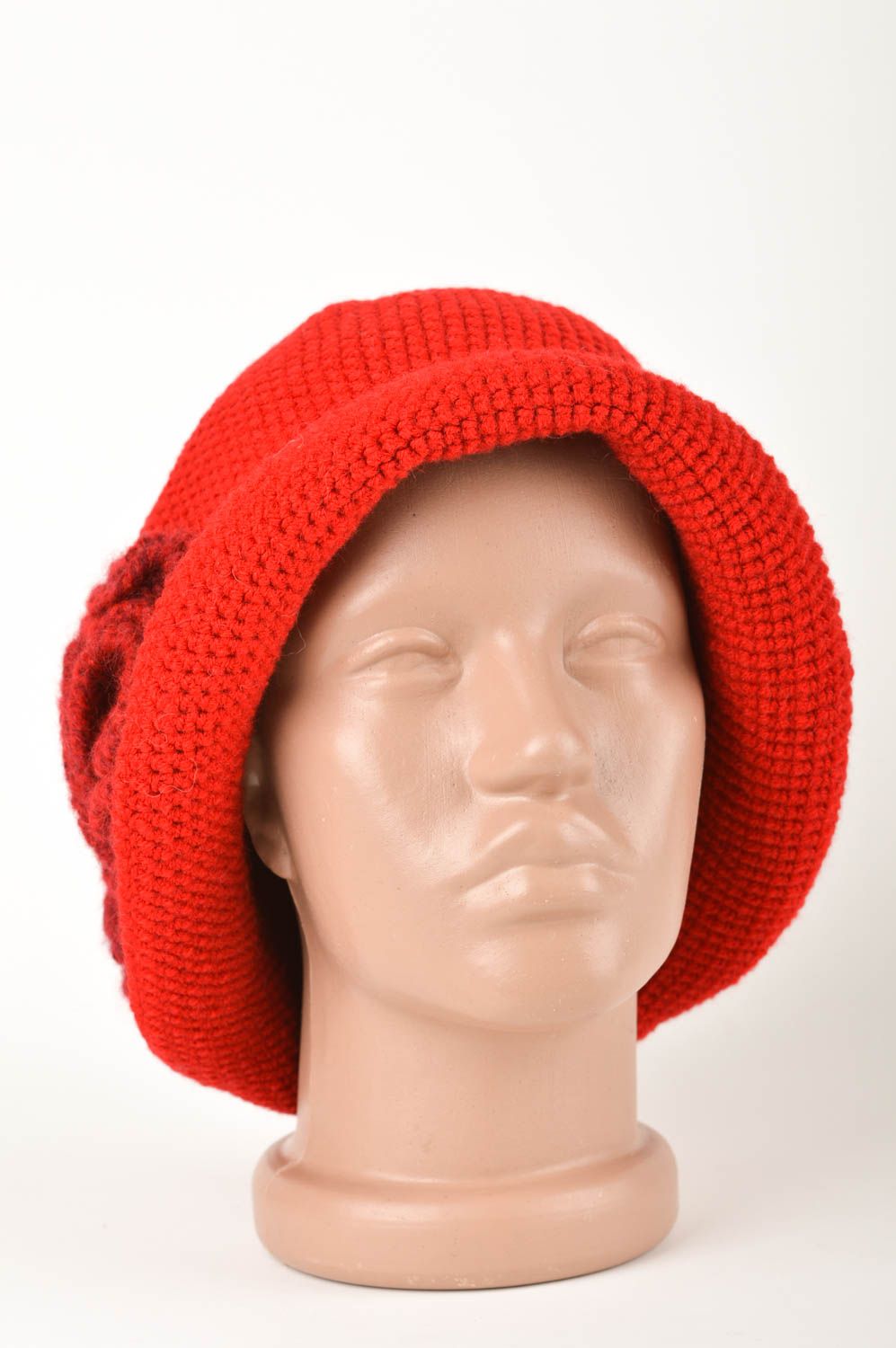 Handmade Winter Mütze modisches Accessoire Frauen Mütze rot gehäkelt warm foto 1