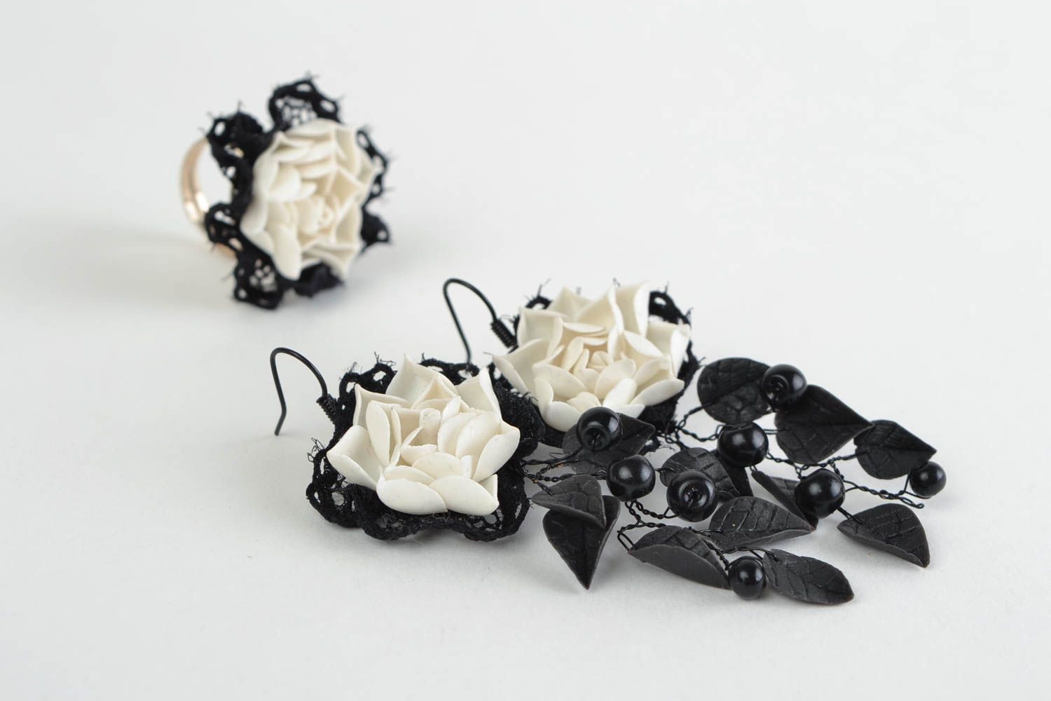 Handmade cold porcelain jewelry set 2 pieces flower earrings and ring White Rose photo 3