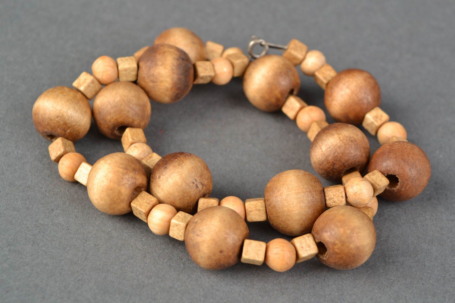 Unusual designer wooden bead necklace photo 3