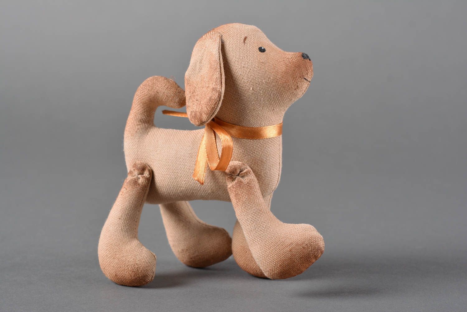 Handmade Kleinkinder Spielzeug Geschenk für Kinder Haus Deko Hund schön lustig foto 1