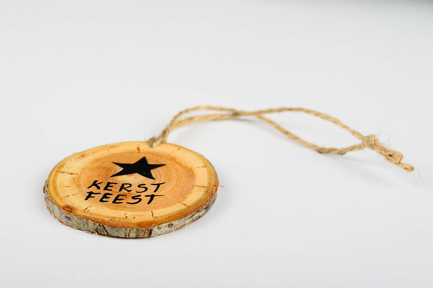 Игрушка на елку handmade декор для дома игрушка из дерева с надписью красивая фото 4