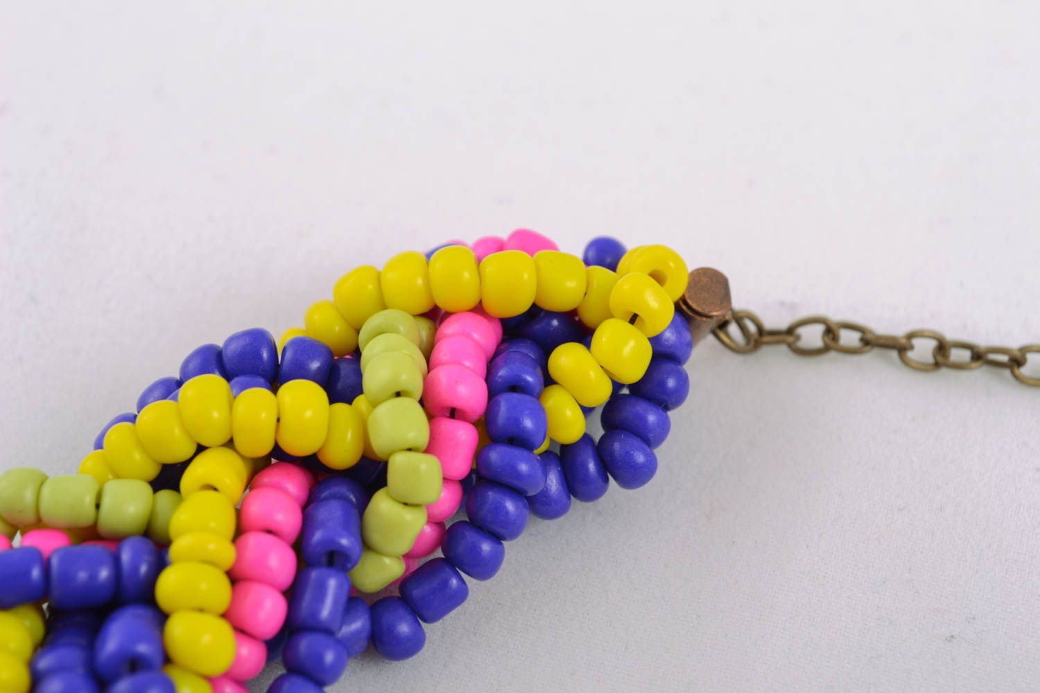 Multi-colored beaded necklace photo 2