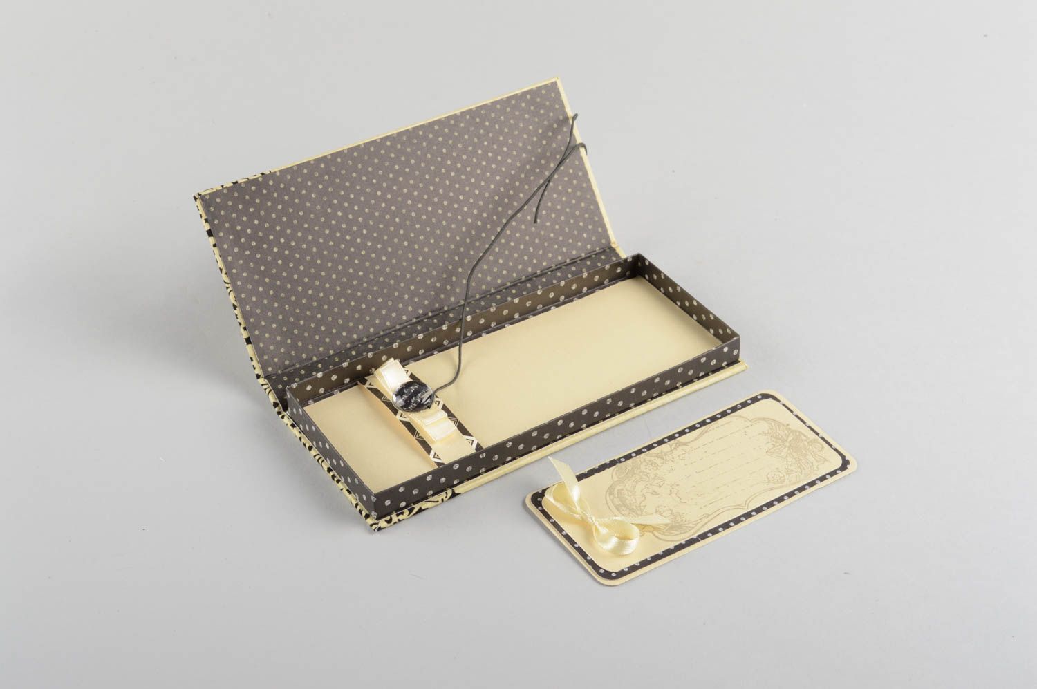 Handmade Geschenk Schachtel für Geld aus Designer Papier für Scrapbooking foto 3