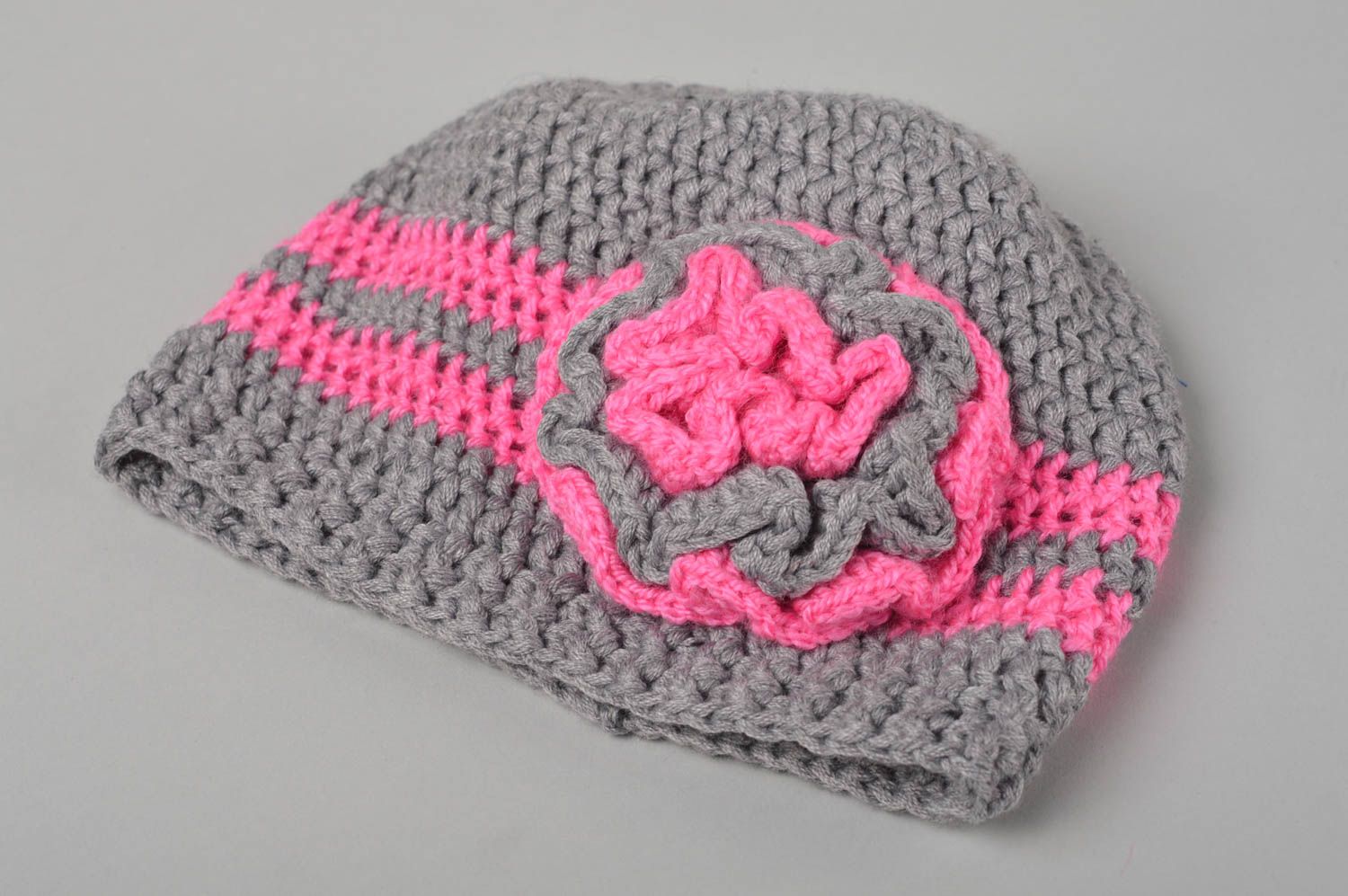 Handmade crocheted baby hat openwork hat for children warm baby hat gift  photo 2