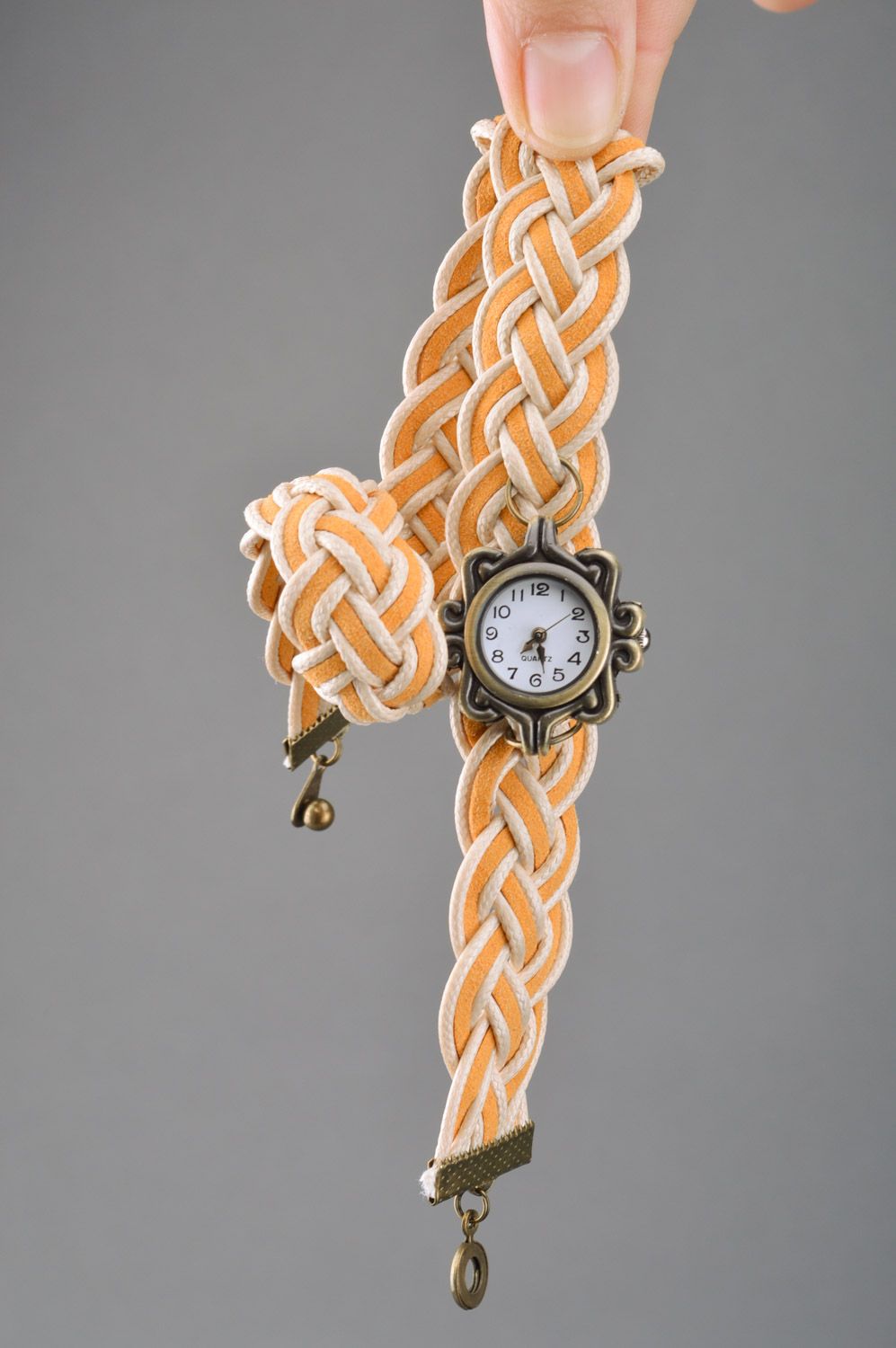 Montre pour femme bracelet tressé 2 rangs couleur jaune faite main style vintage photo 3