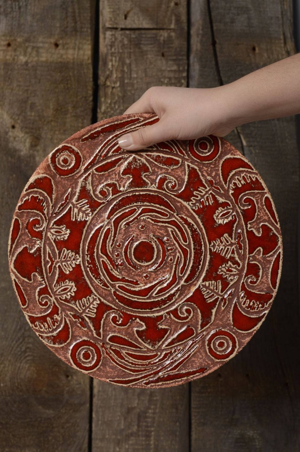 Plato de cerámica en estilo eslavo foto 3