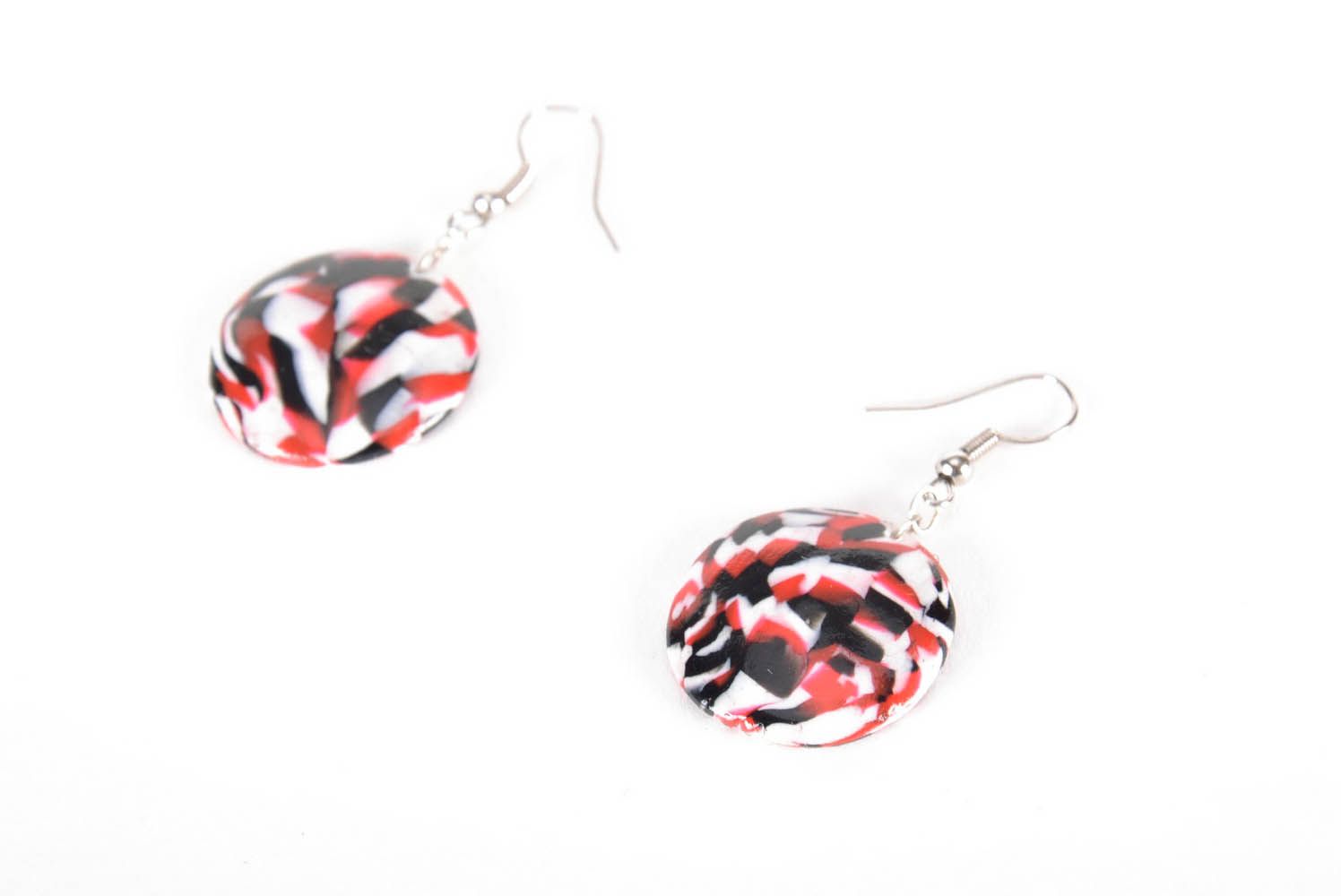 Earrings made using bargello technique  photo 1