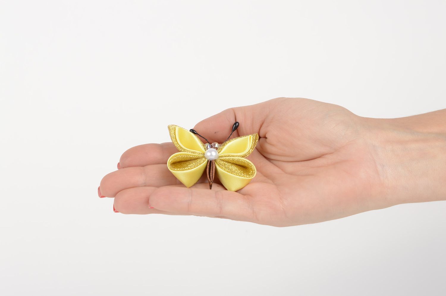 Детская резинка handmade аксессуар для волос резинка из лент Желтая бабочка фото 5