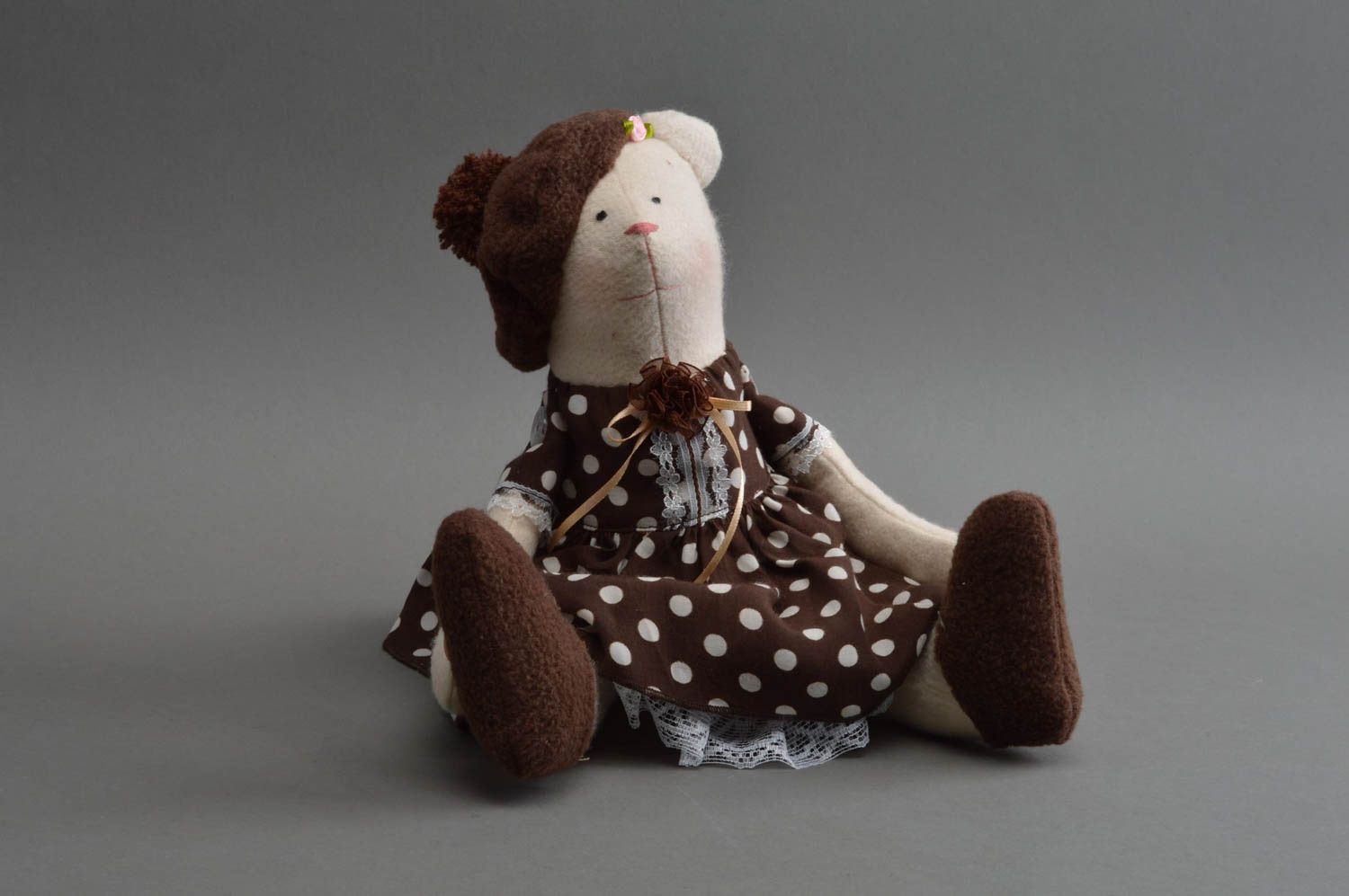 Peluche ours Jouet pour enfant fait main Cadeau original en matériaux naturels photo 3