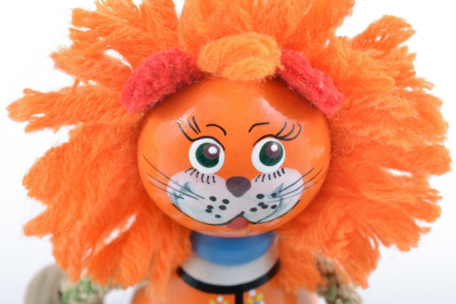Petit jouet lion fait main roux écologique original décoratif pour enfant photo 3