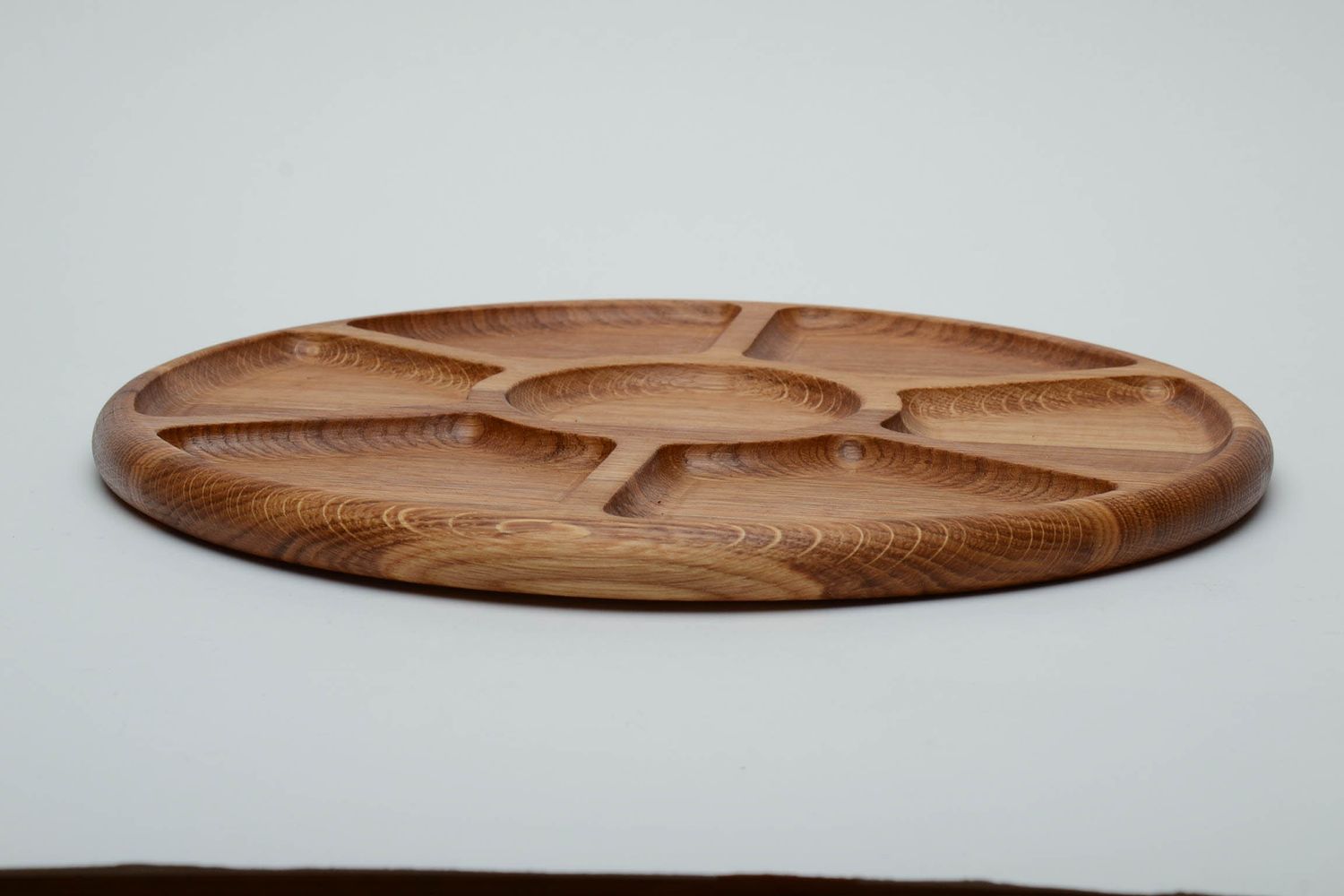 Wooden partitioned dish with 6 departments covered with linseed oil photo 2