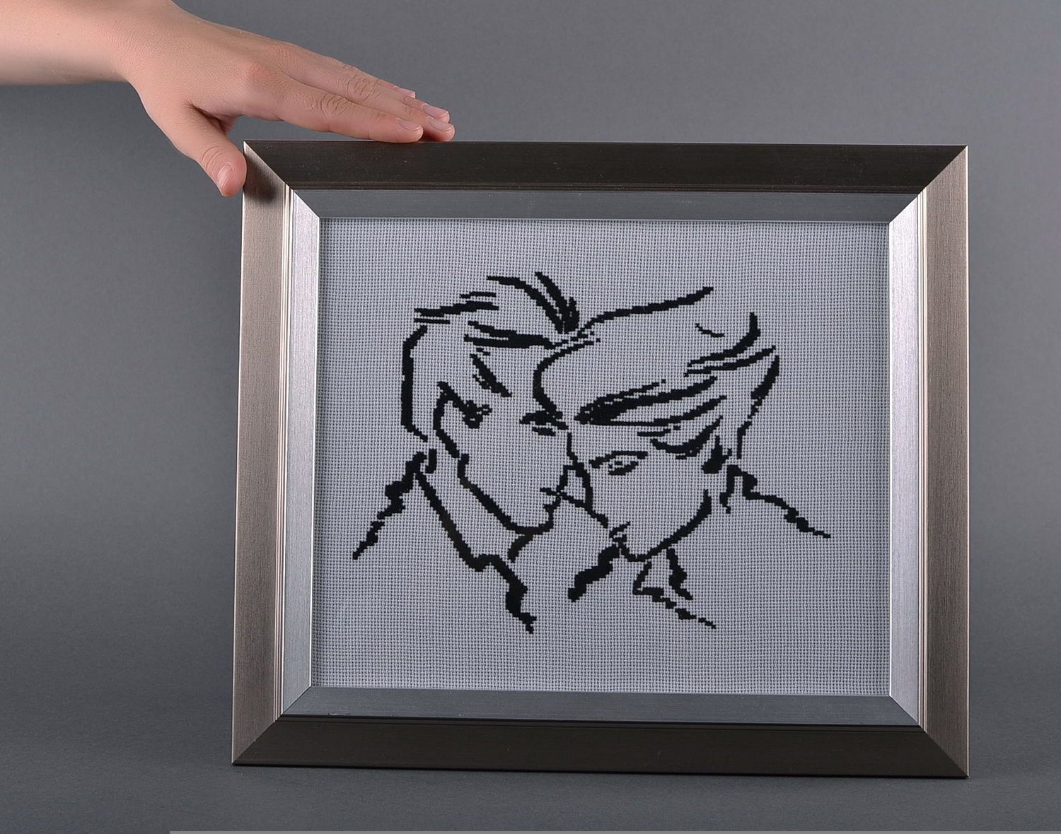 Embroidered picture Couple photo 4