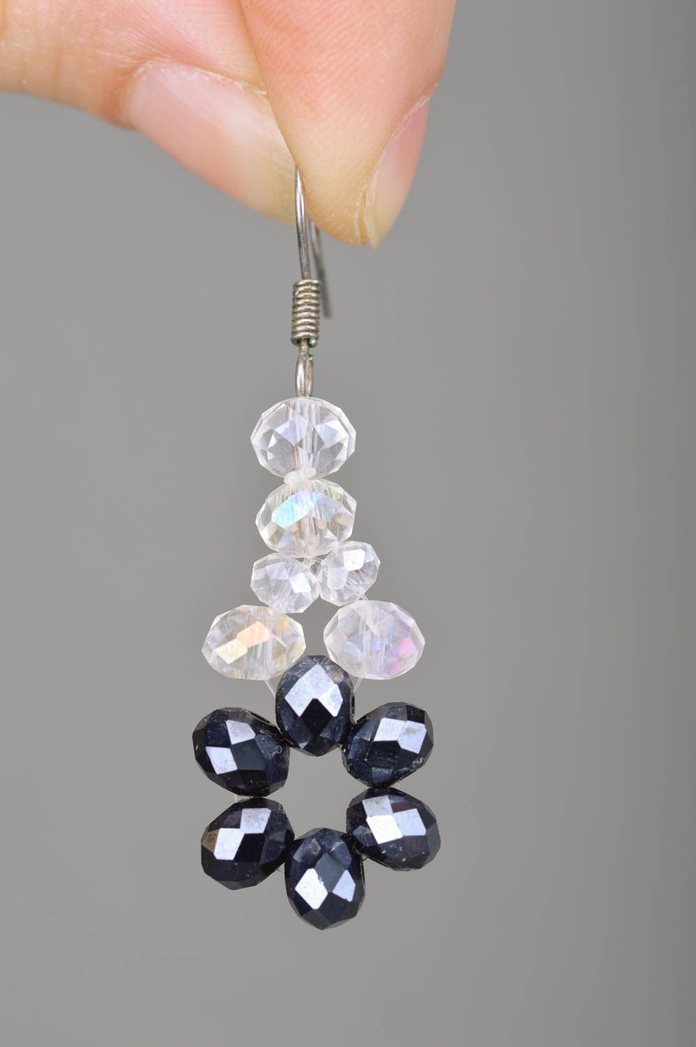 Handgemachte Designer schwarz weiße Ohrringe aus Kristall Schmuck für Frauen foto 3
