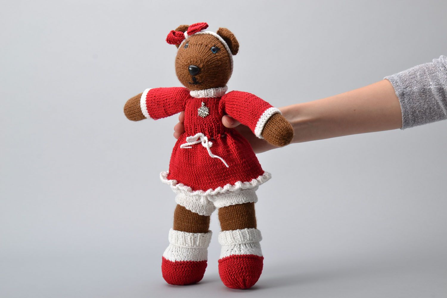 Knitted toy Bear photo 5