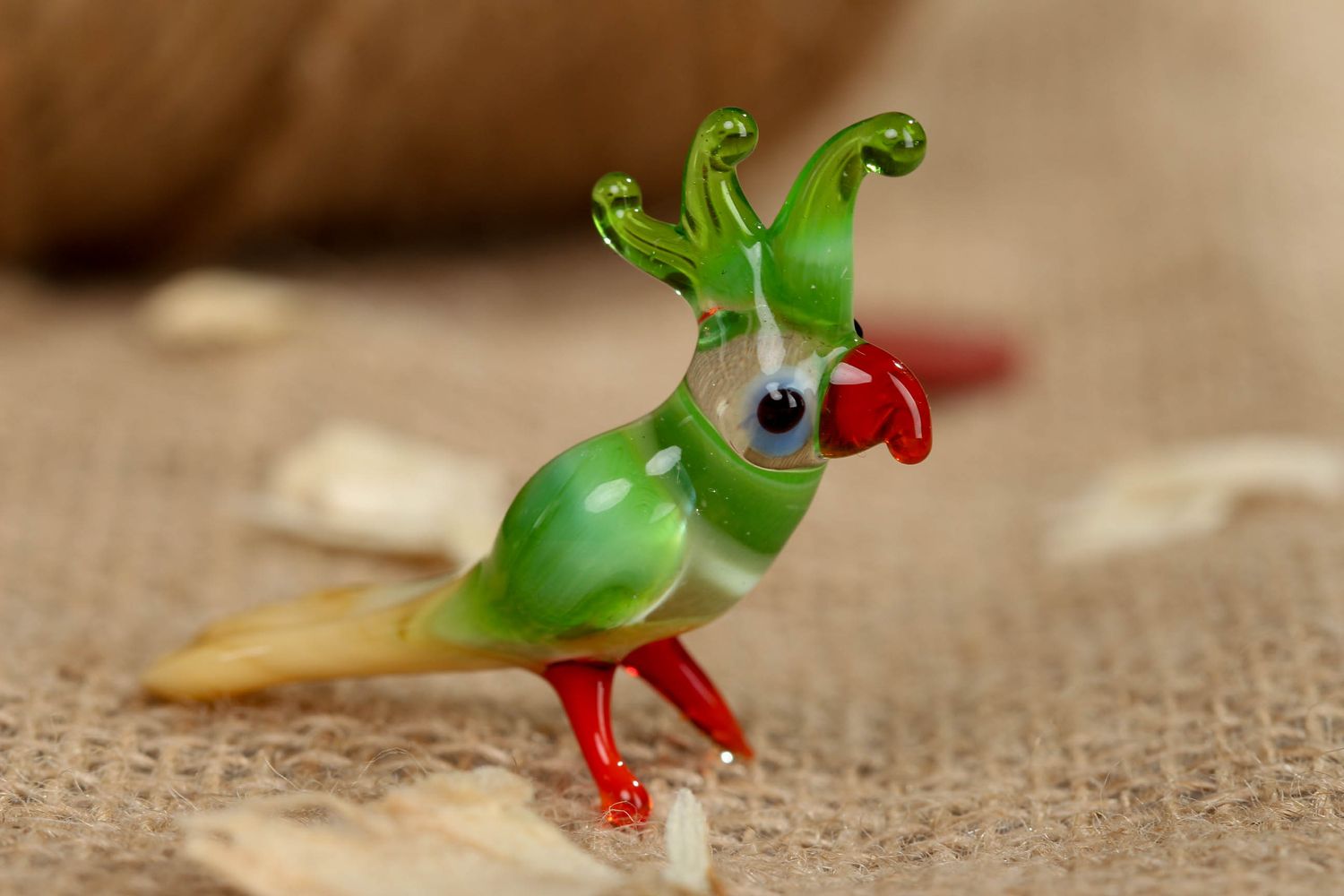 Bright small lampwork glass figurine of parrot photo 5