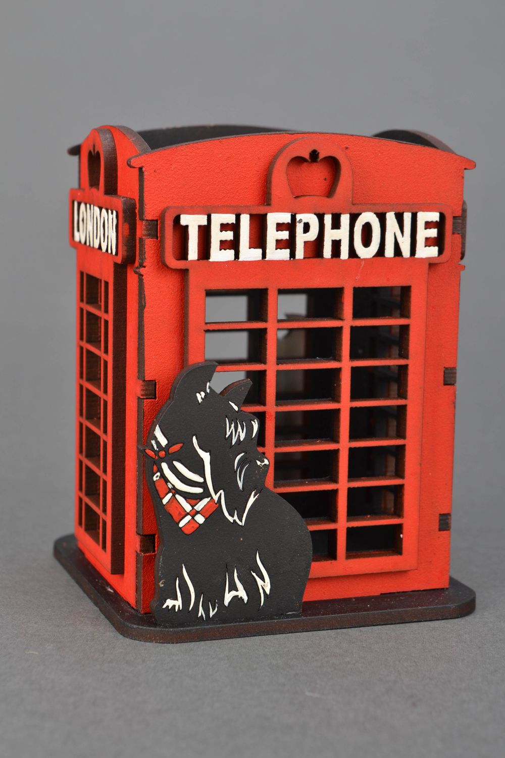 Wooden pencil holder Telephone Booth photo 4